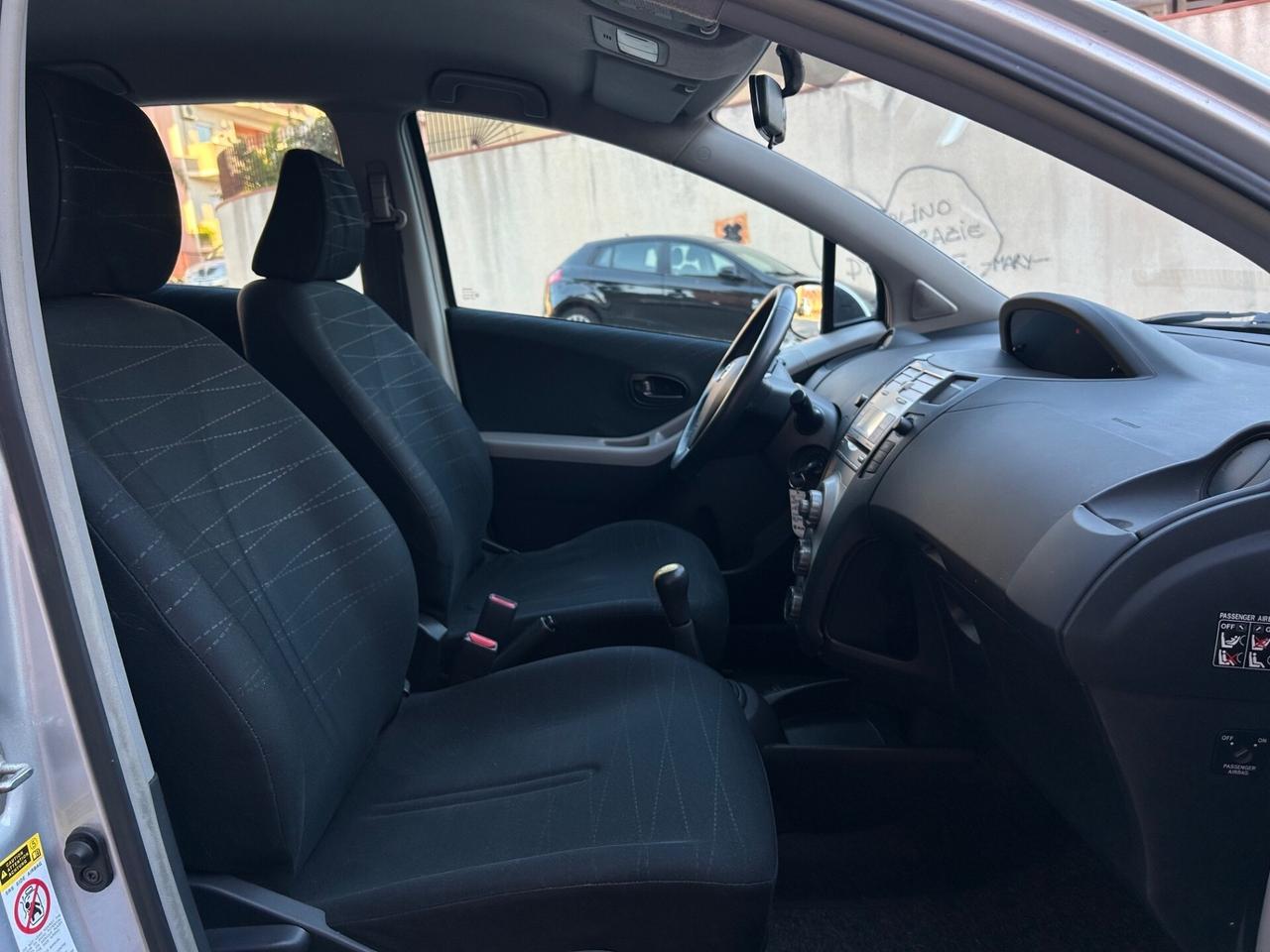 Toyota Yaris 1.3 benz ideale per neo patentati