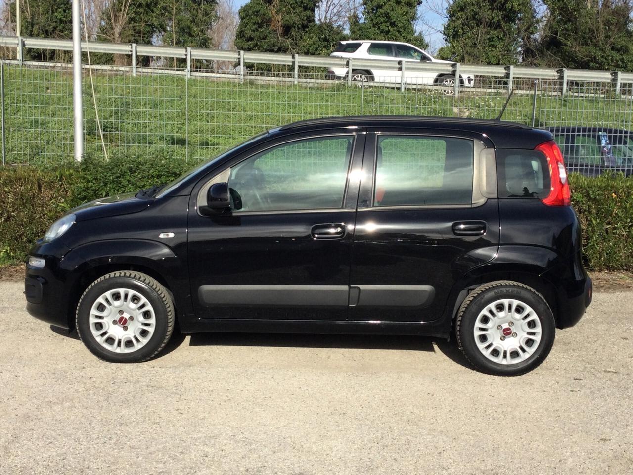 Fiat Panda 1.2 Lounge 69cv 5 posti