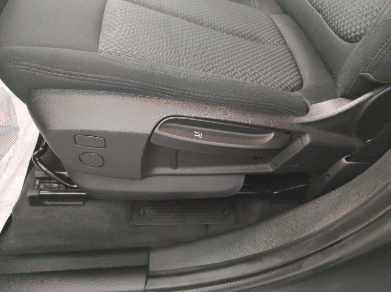 BMW X1 (F48) - X1 xDrive25e Business Advantage