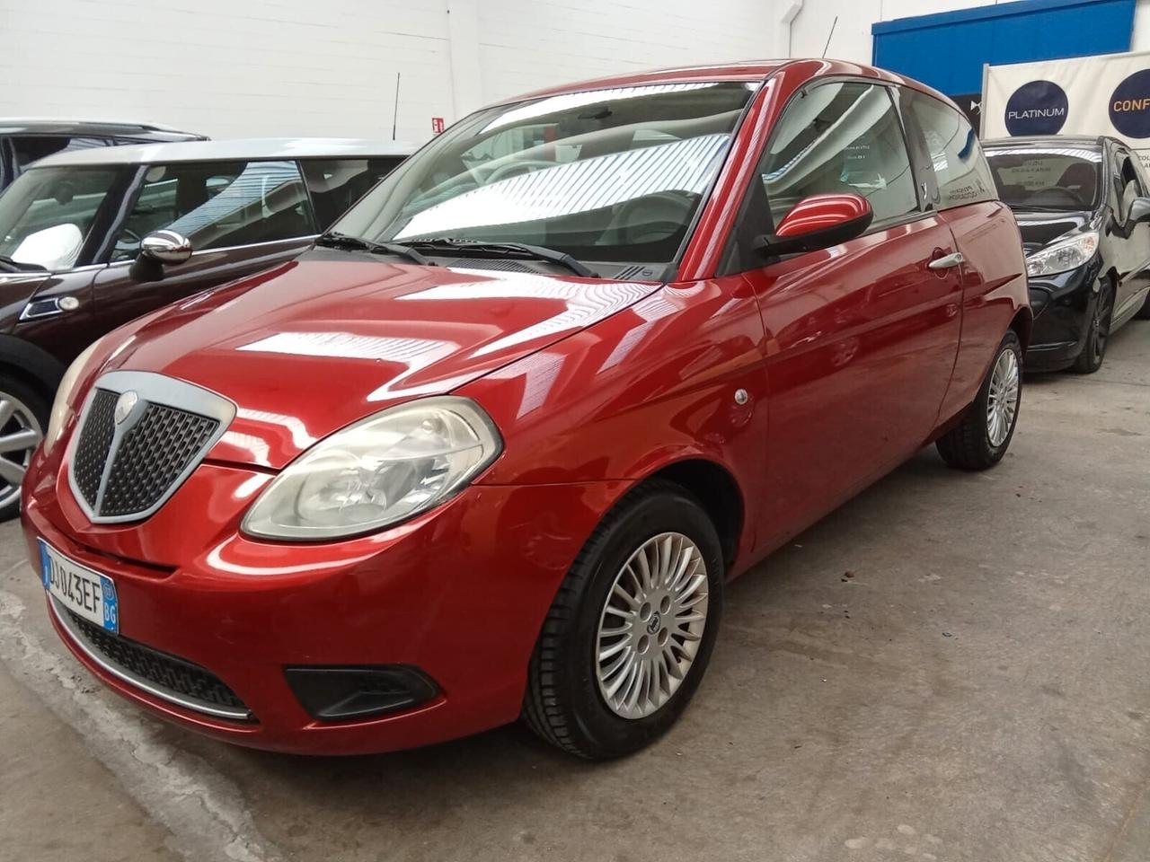 Lancia Ypsilon 1.2 BZ 44KW / NEOPATENTATI