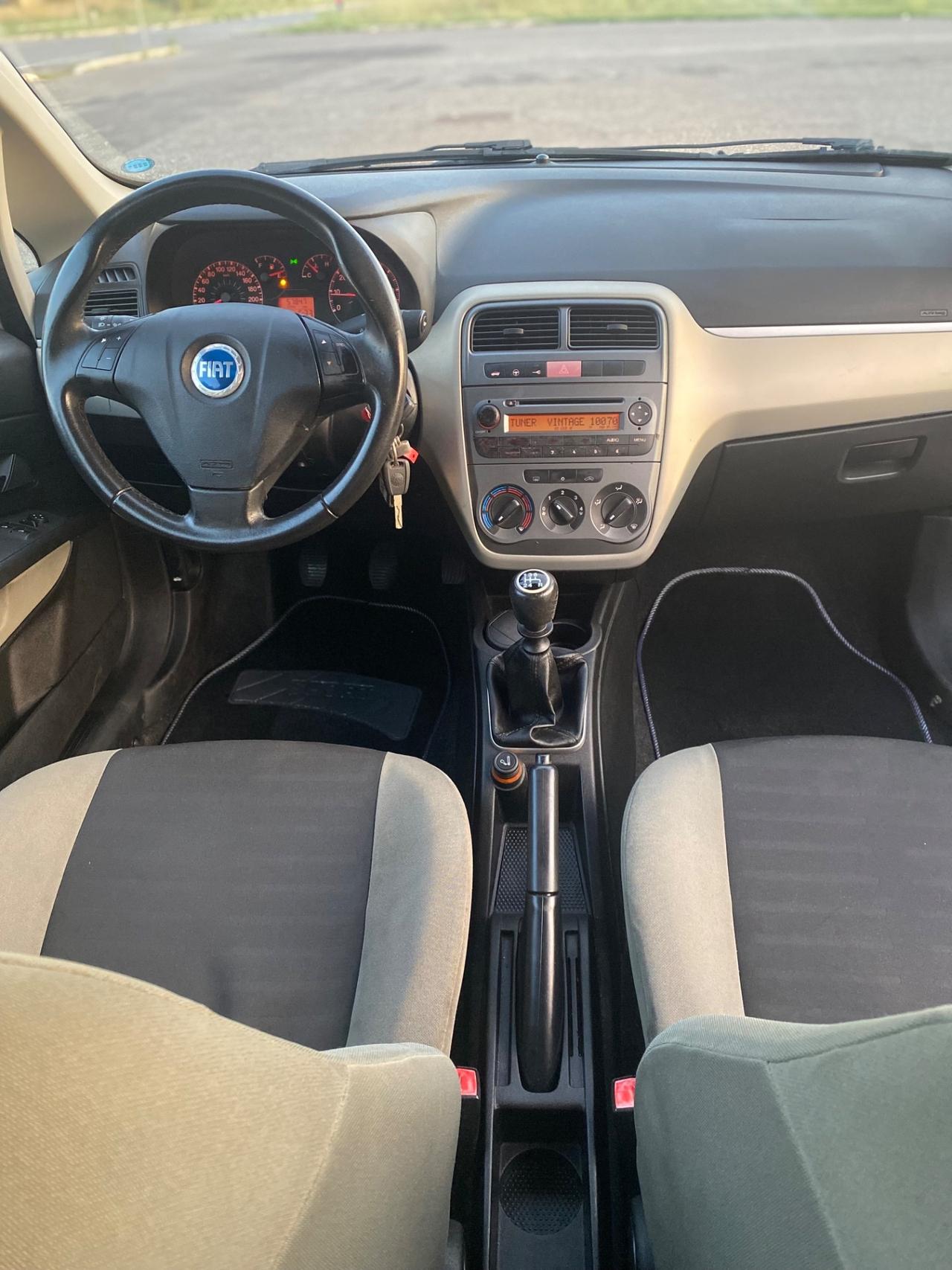 Fiat Grande Punto 1.2 CON SOLI 57 MILA KM UNIPRO