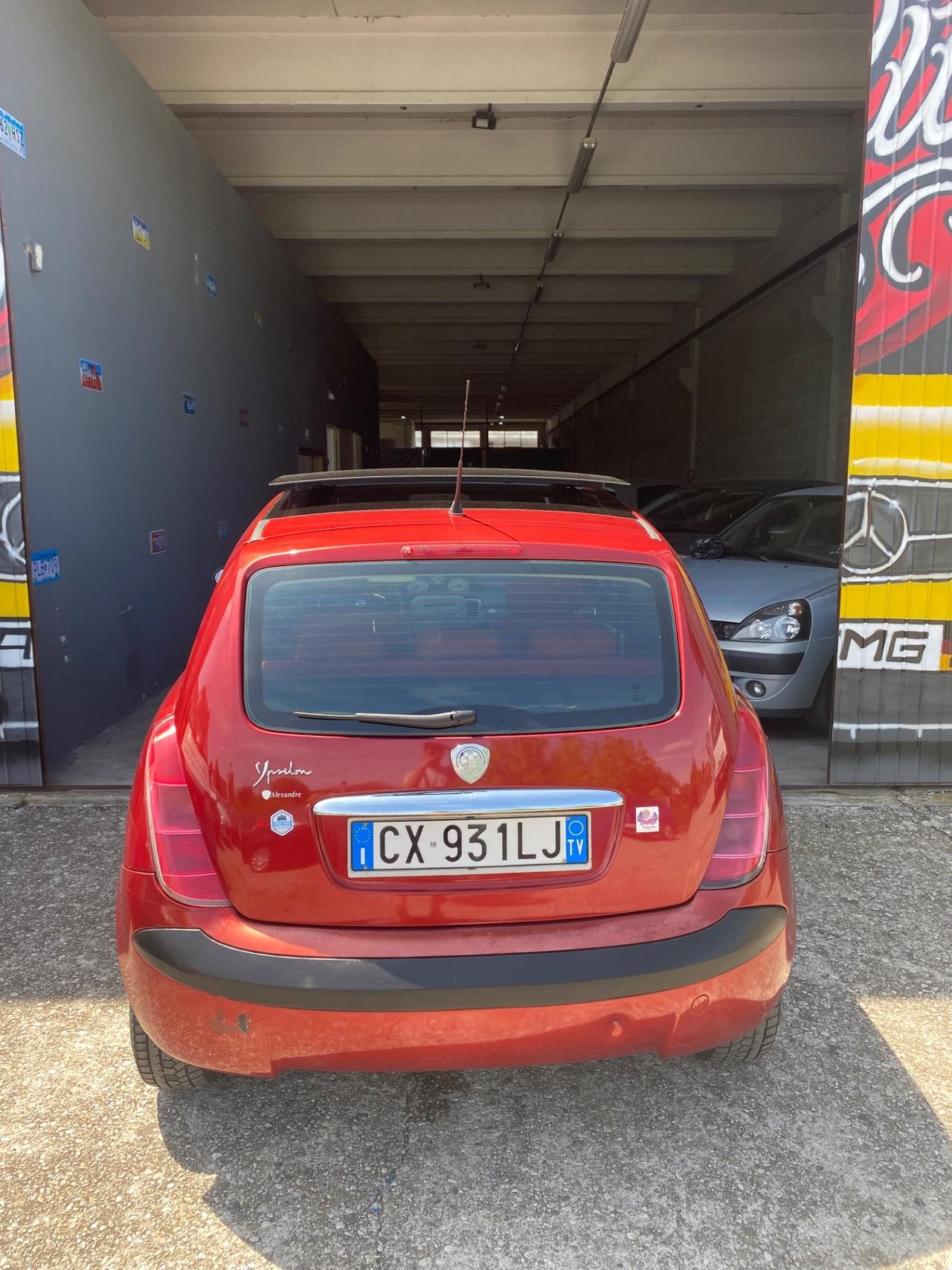 Lancia Ypsilon 1.2 Oro neopatentato Tettuccio
