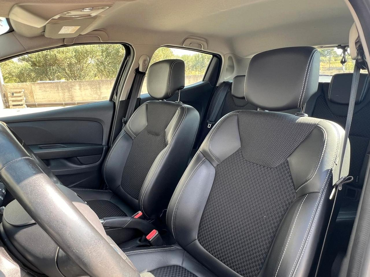 Renault Clio dCi 90CV 5 porte Moschino