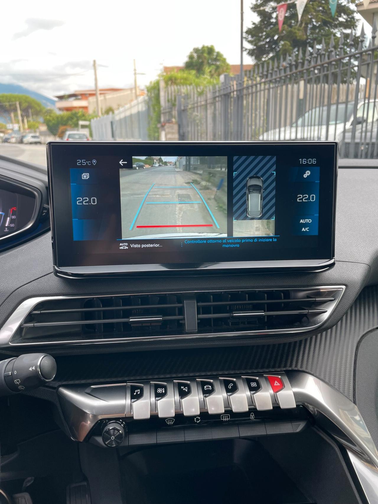 PEUGEOT 3008 BlueHDi 130 S&S EAT8 ALLURE