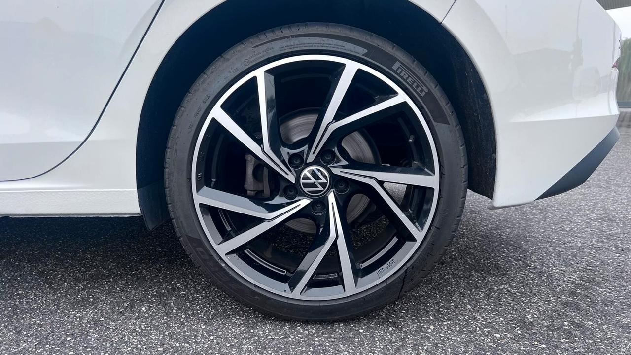 Volkswagen Golf 2.0 TDI DSG 5p. Executive BlueMotion Technology