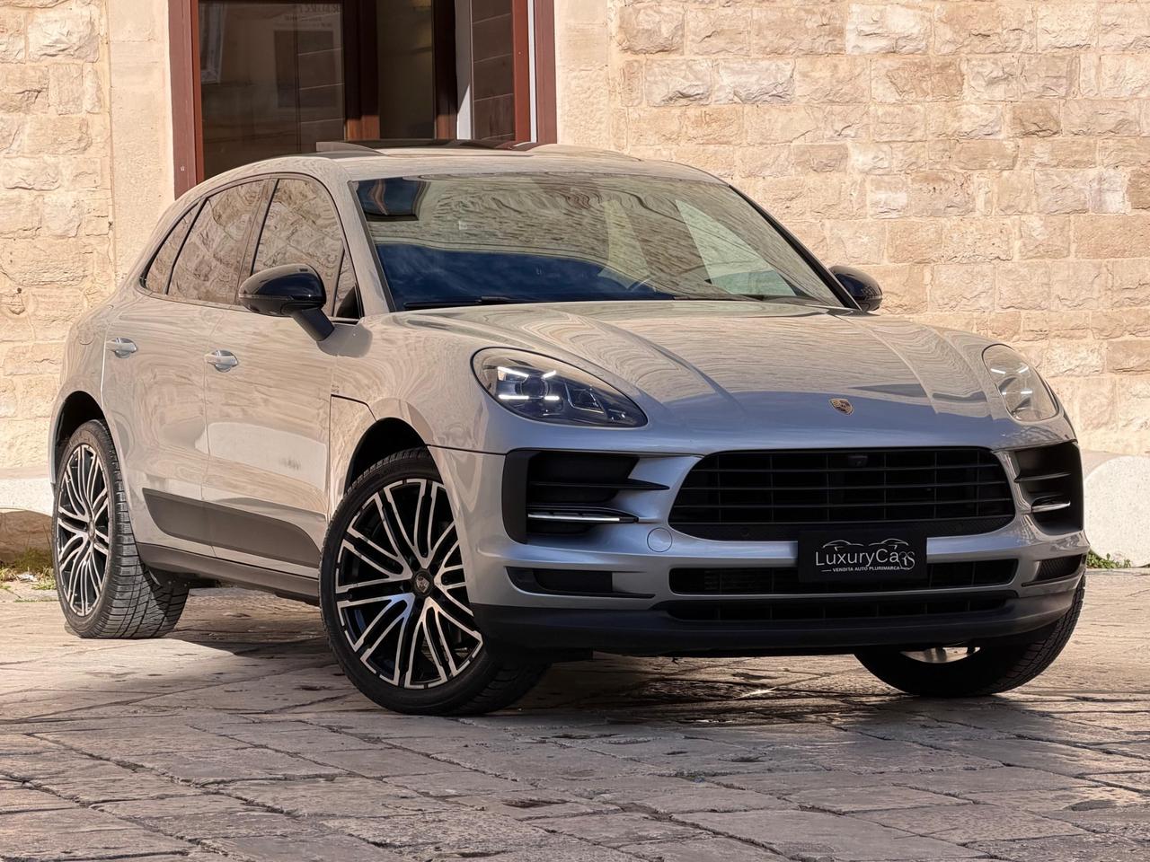 Porsche Macan 2.0 TURBO 245 CV PDK TETTO PASM