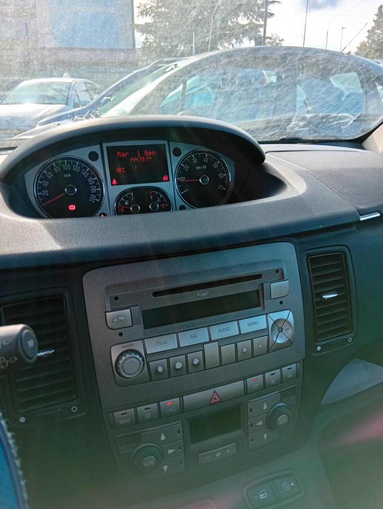 Lancia MUSA 1.3 Mjt 95 CV 5th Avenue