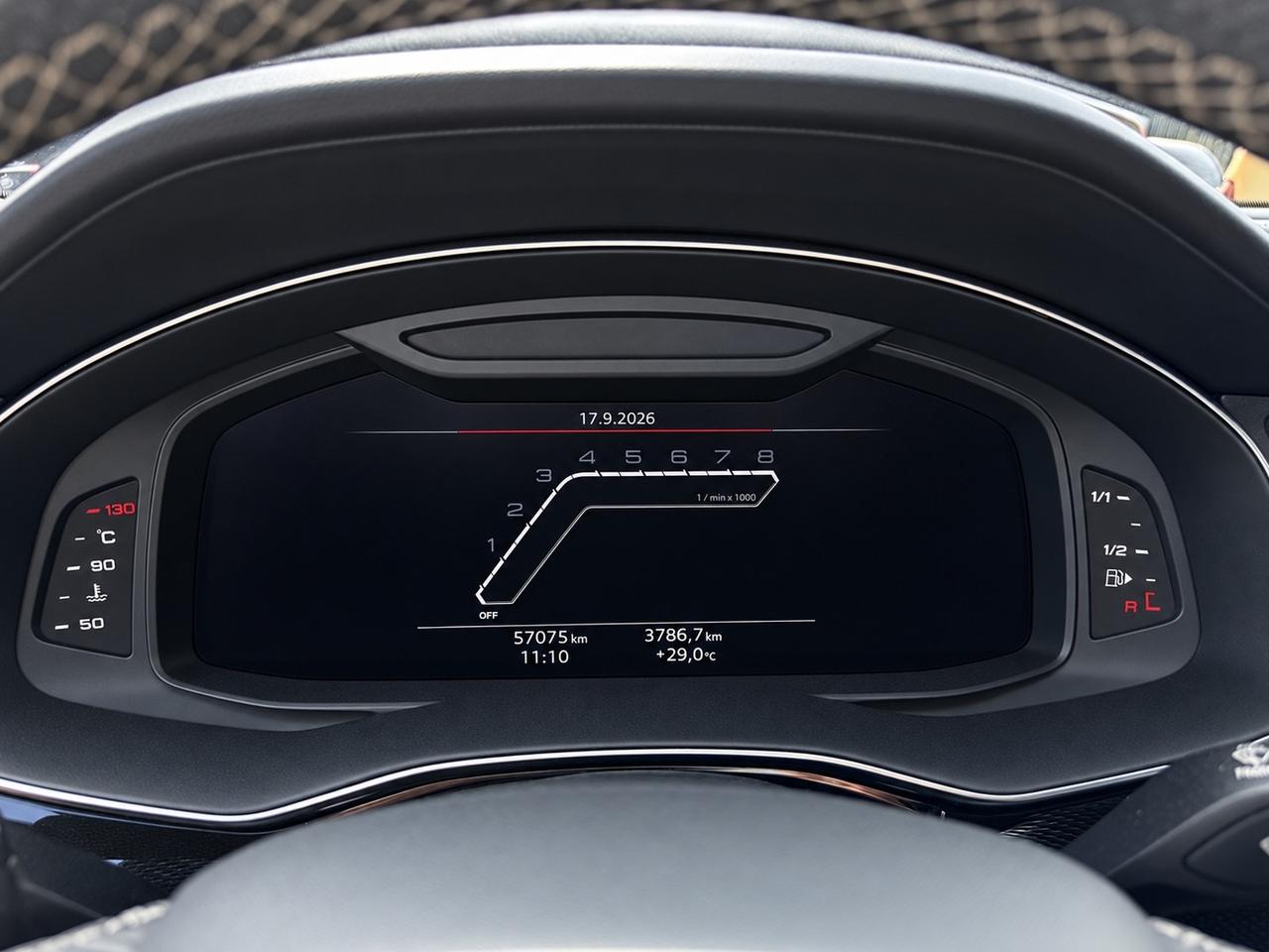 Audi RSQ8 TFSI V8 quattro tiptronic