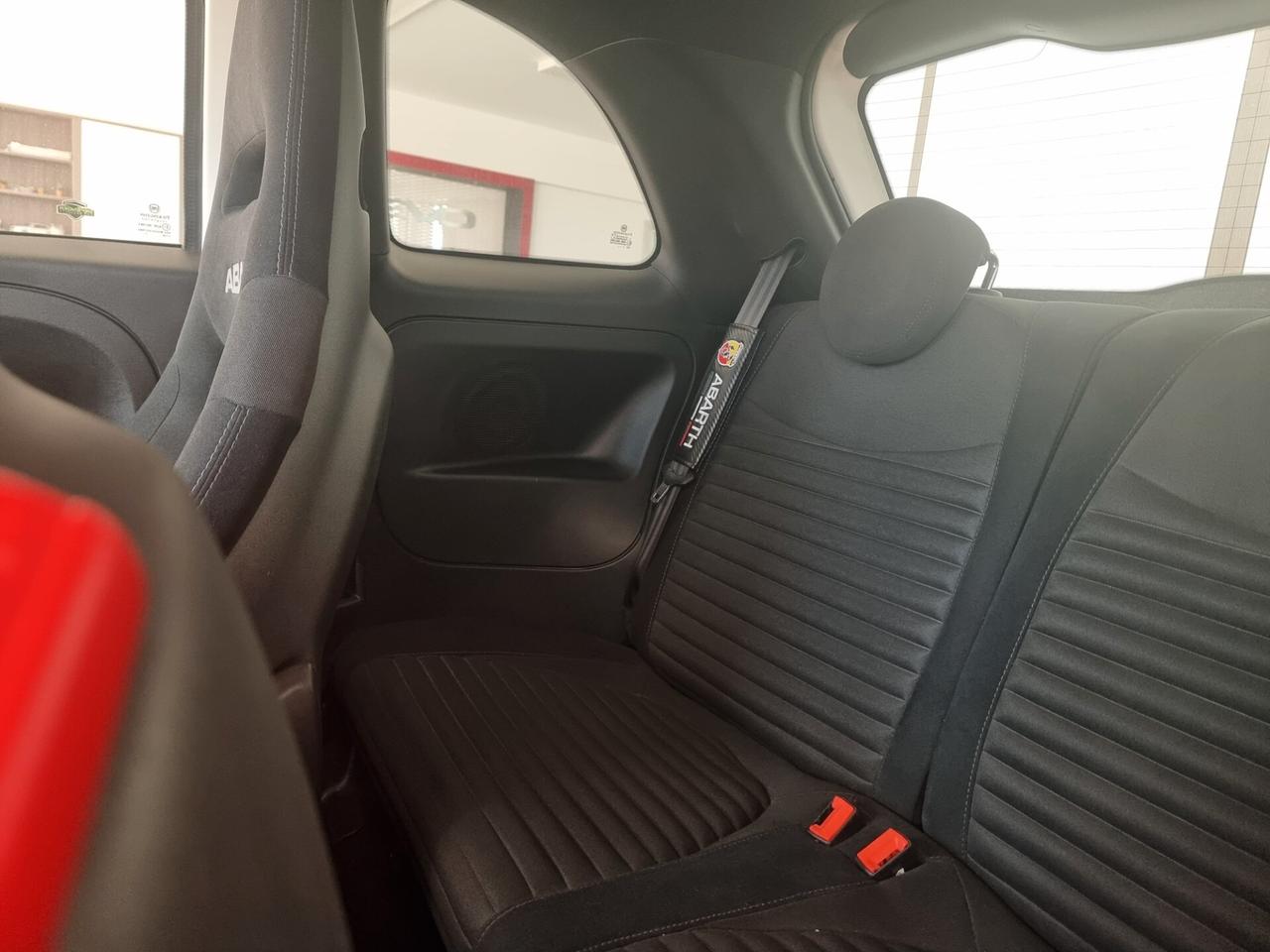 Fiat 500 Abarth 1.4 t-jet Competizione 180cv