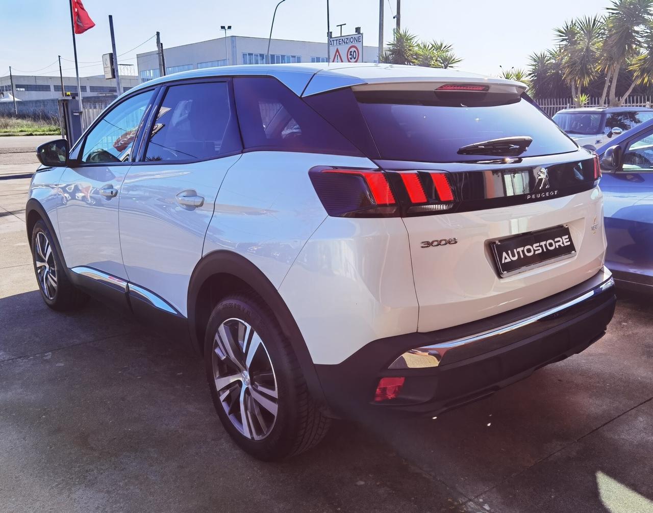 Peugeot 3008 BlueHDi 130 EAT8 Allure Pack