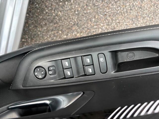 Peugeot 208 PureTech 100 Stop&Start 5 porte Allure