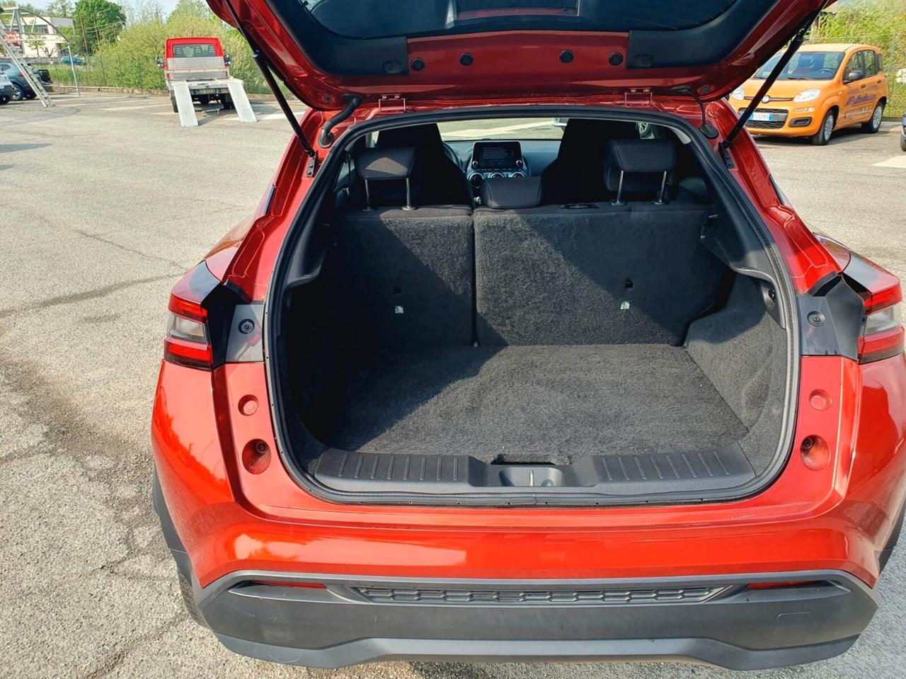 Nissan Juke 1.0 DIG-T 114 CV DCT Tekna