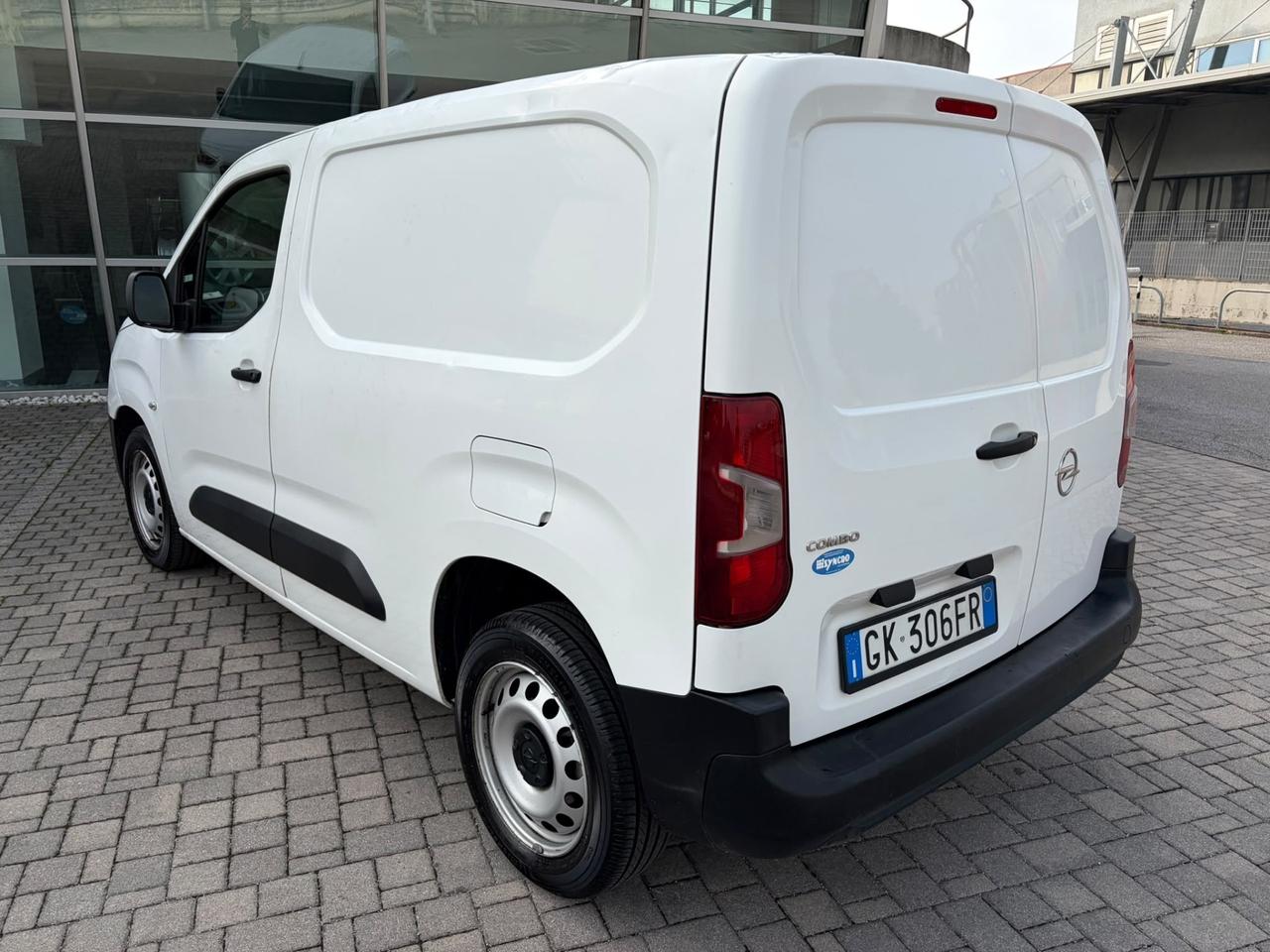 Opel Combo Cargo 1.5 Diesel 100CV PC 1000kg Edition