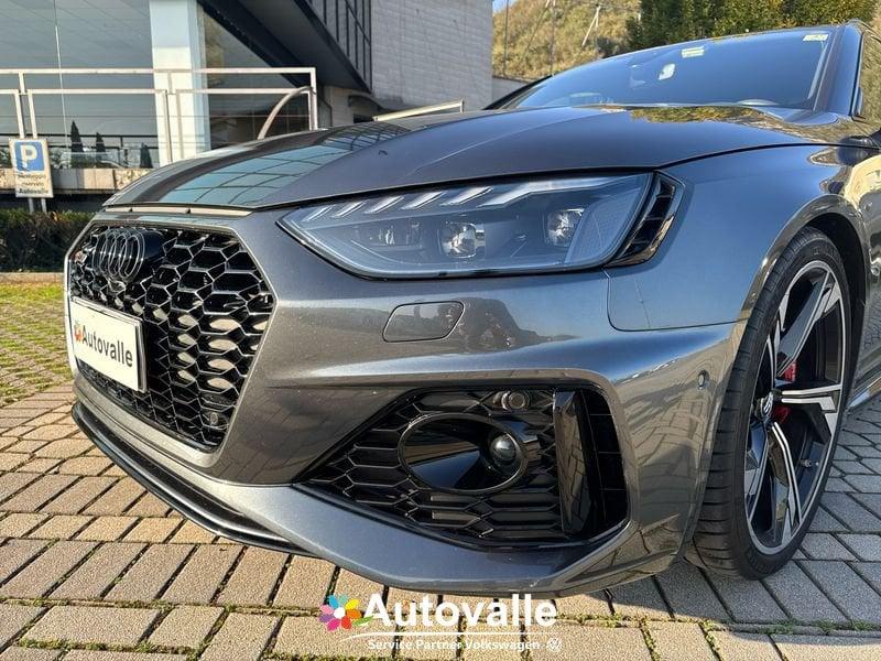 Audi A4 RS 4 Avant