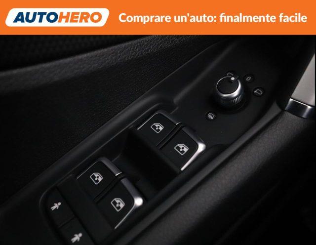 AUDI Q2 35 TFSI S tronic Business