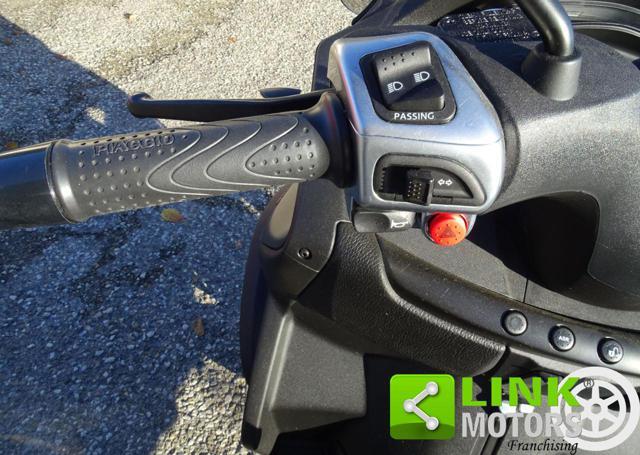 PIAGGIO MP3 350 SPORT