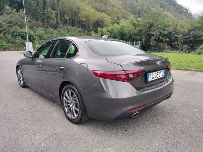 Alfa Romeo Giulia Giulia 2.2 t Super 180cv