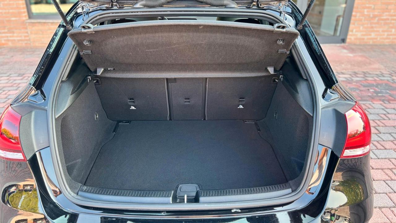 Mercedes-benz A 180d Premium