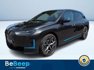 BMW iX XDRIVE40 PACCHETTO SPORTIVO