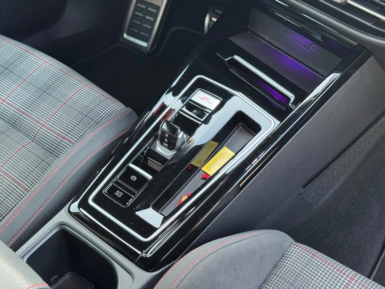 Volkswagen Golf GTI 2.0 TSI DSG