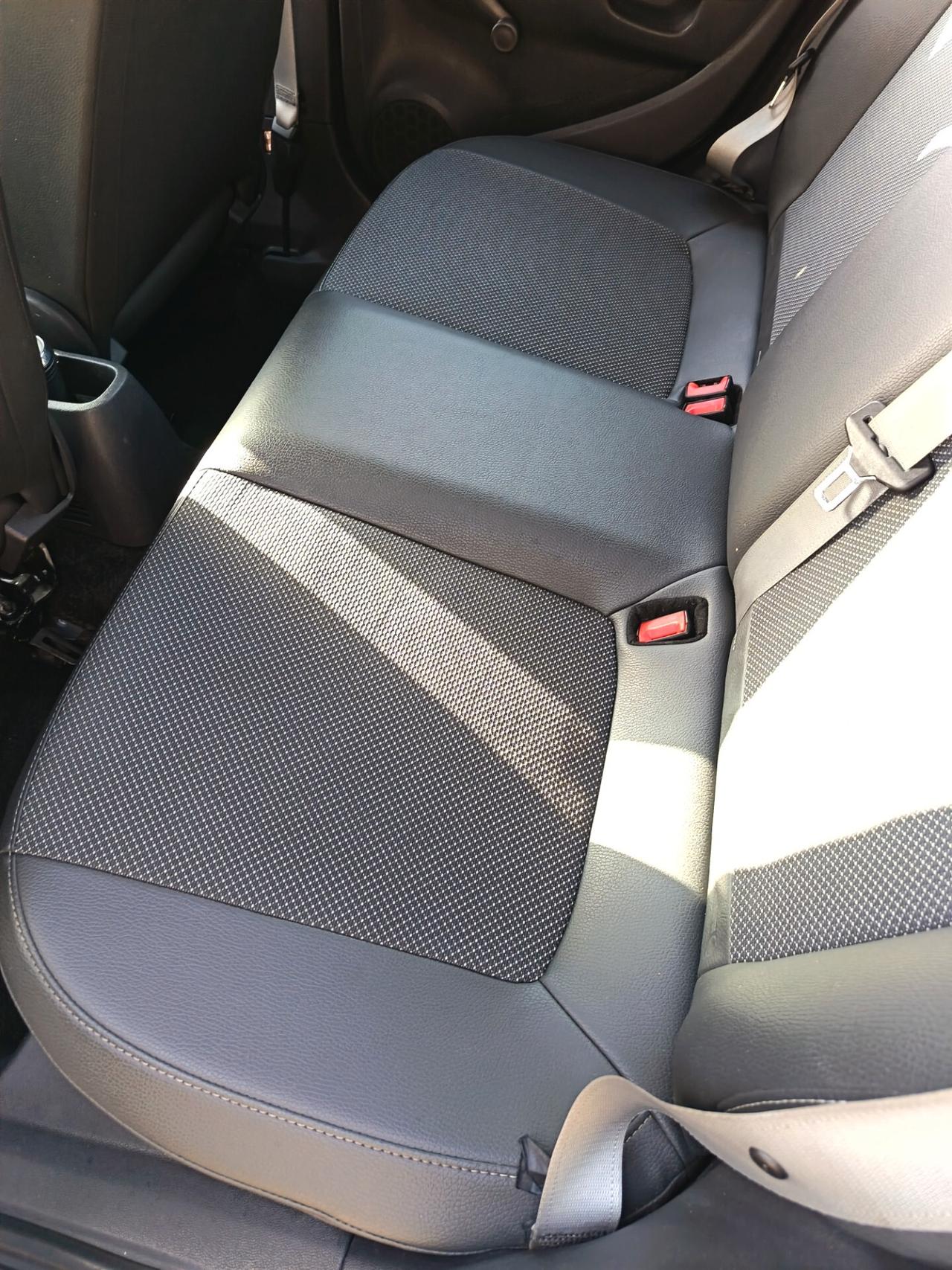 Opel Corsa 1.2 5 porte Cosmo