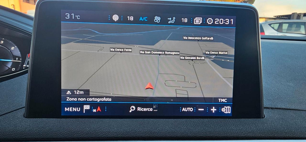 Peugeot 3008 BlueHDi 130 S&S EAT8 Crossway