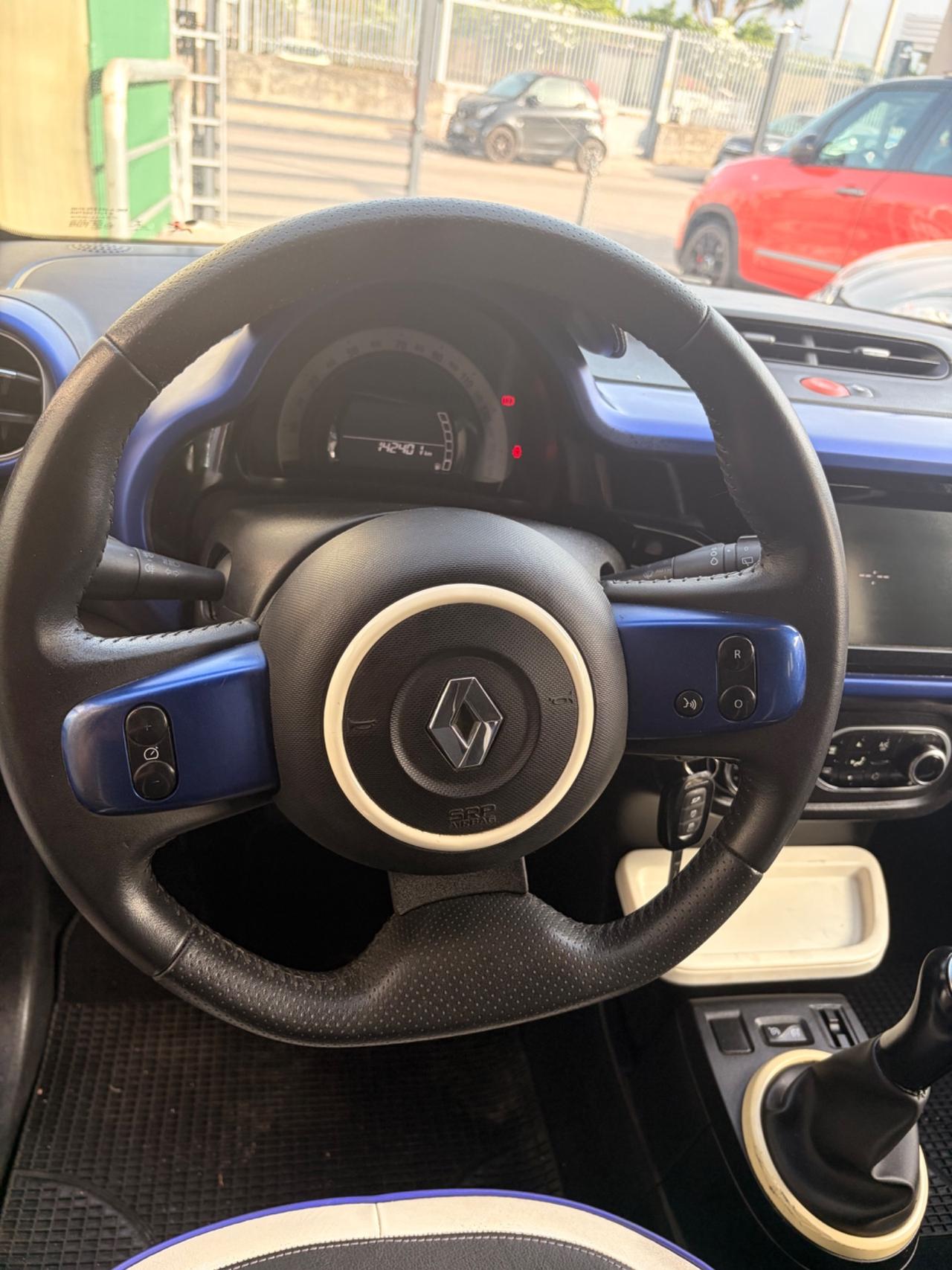 Renault Twingo SCe Lovely