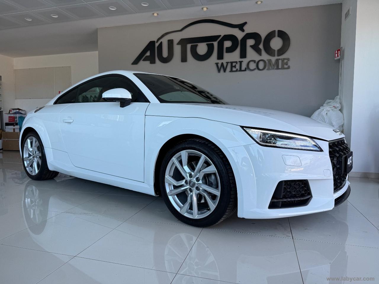AUDI TT Coupé 40 TFSI S tronic