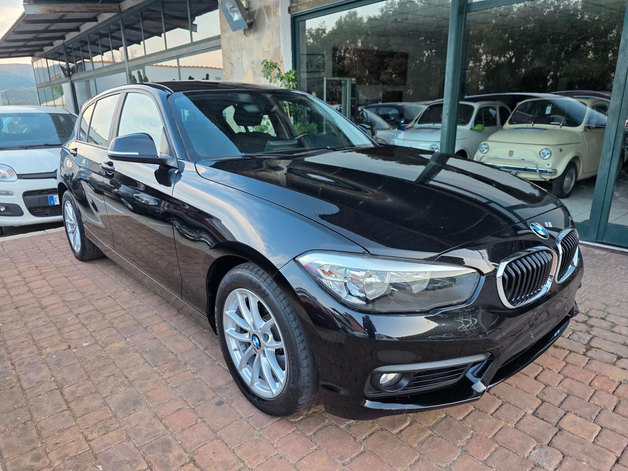 Bmw 118d 5p. Advantage