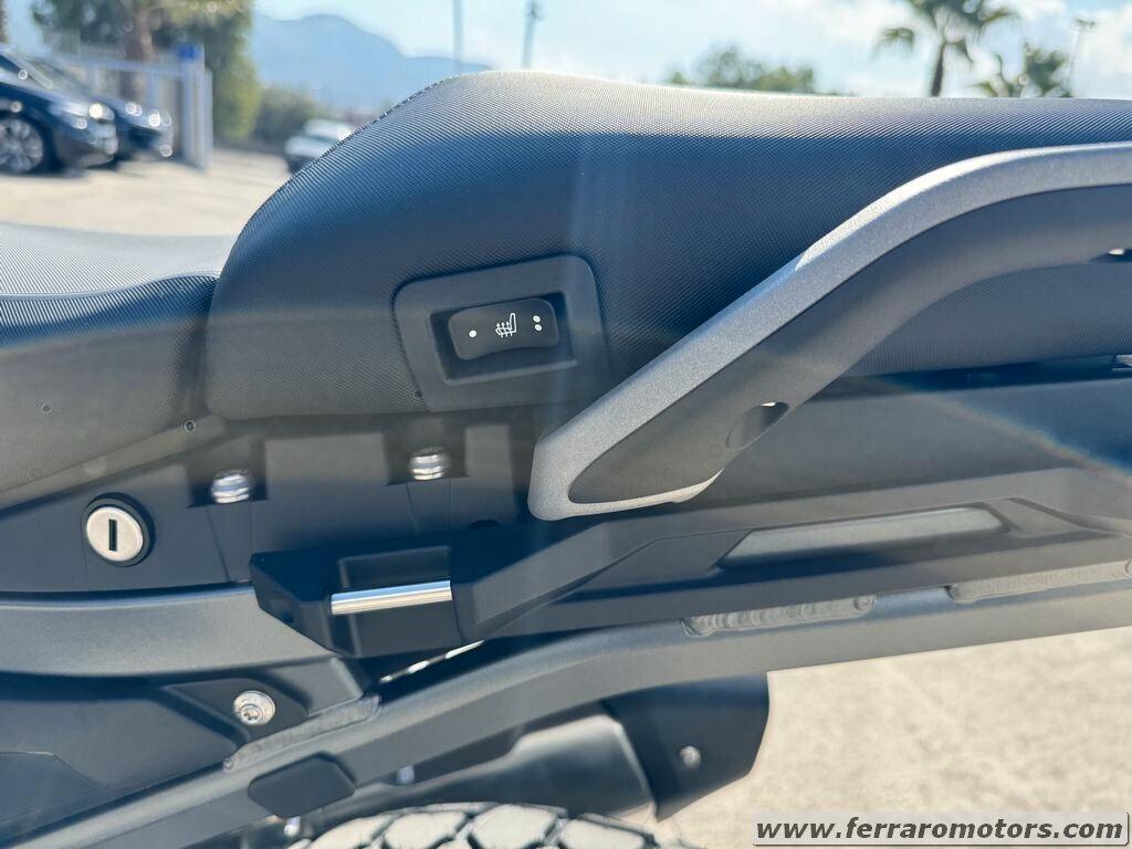 BMW R1300GS TRIPLEBLACK ADVENTUR AUTOMATICO NUOVO 2024