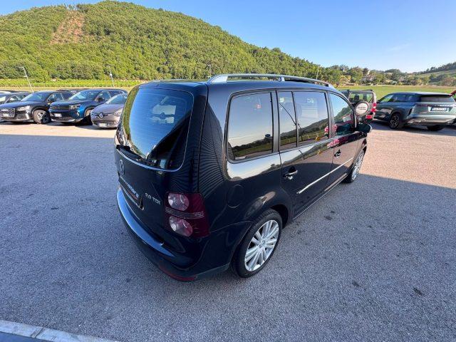 VOLKSWAGEN Touran 2.0 TDI DPF Highline 7 posti TETTO ok neopatentati