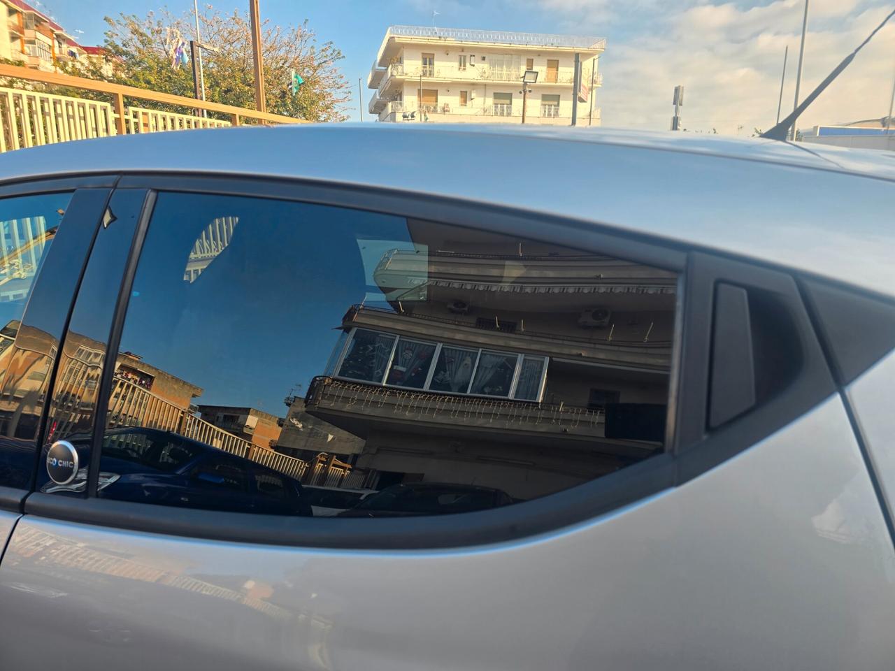 Lancia Ypsilon 1.2 69 CV 5 porte GPL Ecochic Gold