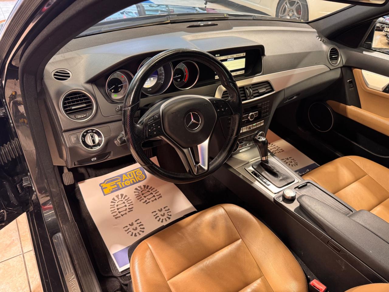 Mercedes-benz C 220 CDI Avantgarde 135.000 KM