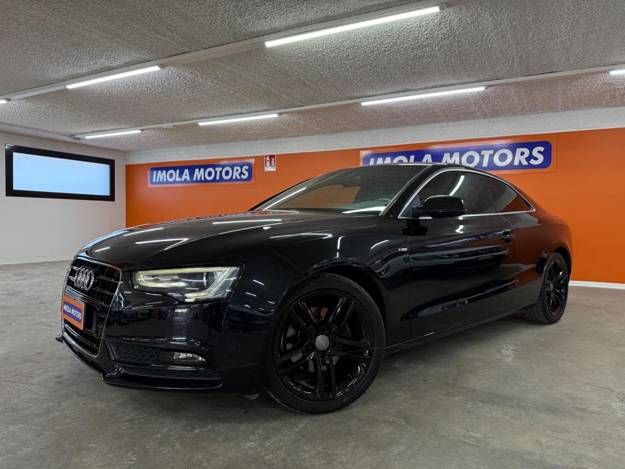 Audi A5 Coupé 2.0 TDI 177 CV S-line Total Black