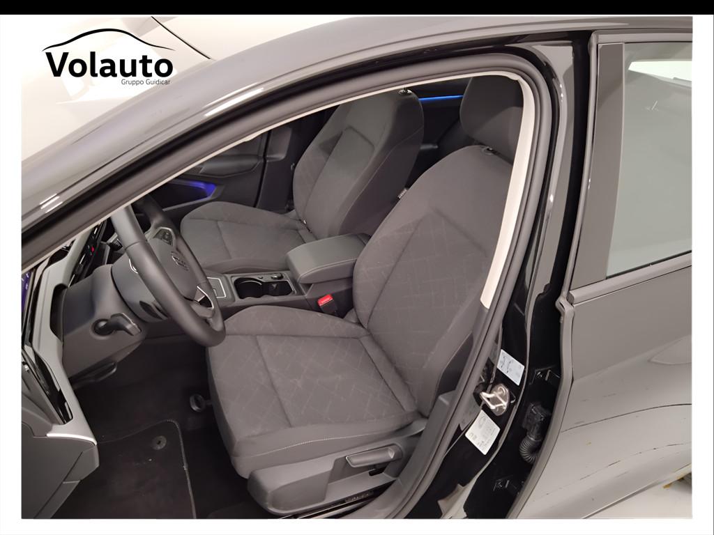 VOLKSWAGEN Golf VIII 2020 - Golf 2.0 tdi Life 115cv dsg