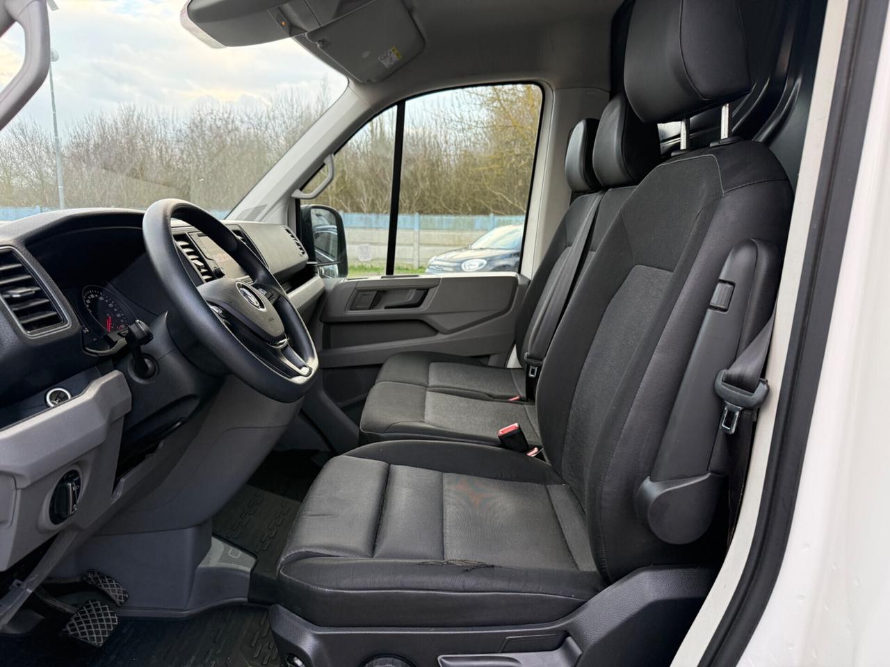 Volkswagen Crafter e-Crafter 35 136 CV PM-TA Furgone ok neopatentati 11000 PIU IVA