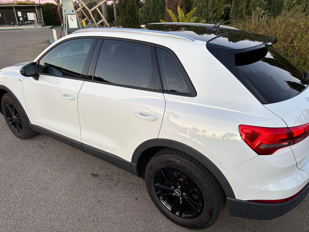 AUDI Q3 S-LINE 2.0 TDI 35 150Cv -10/2021