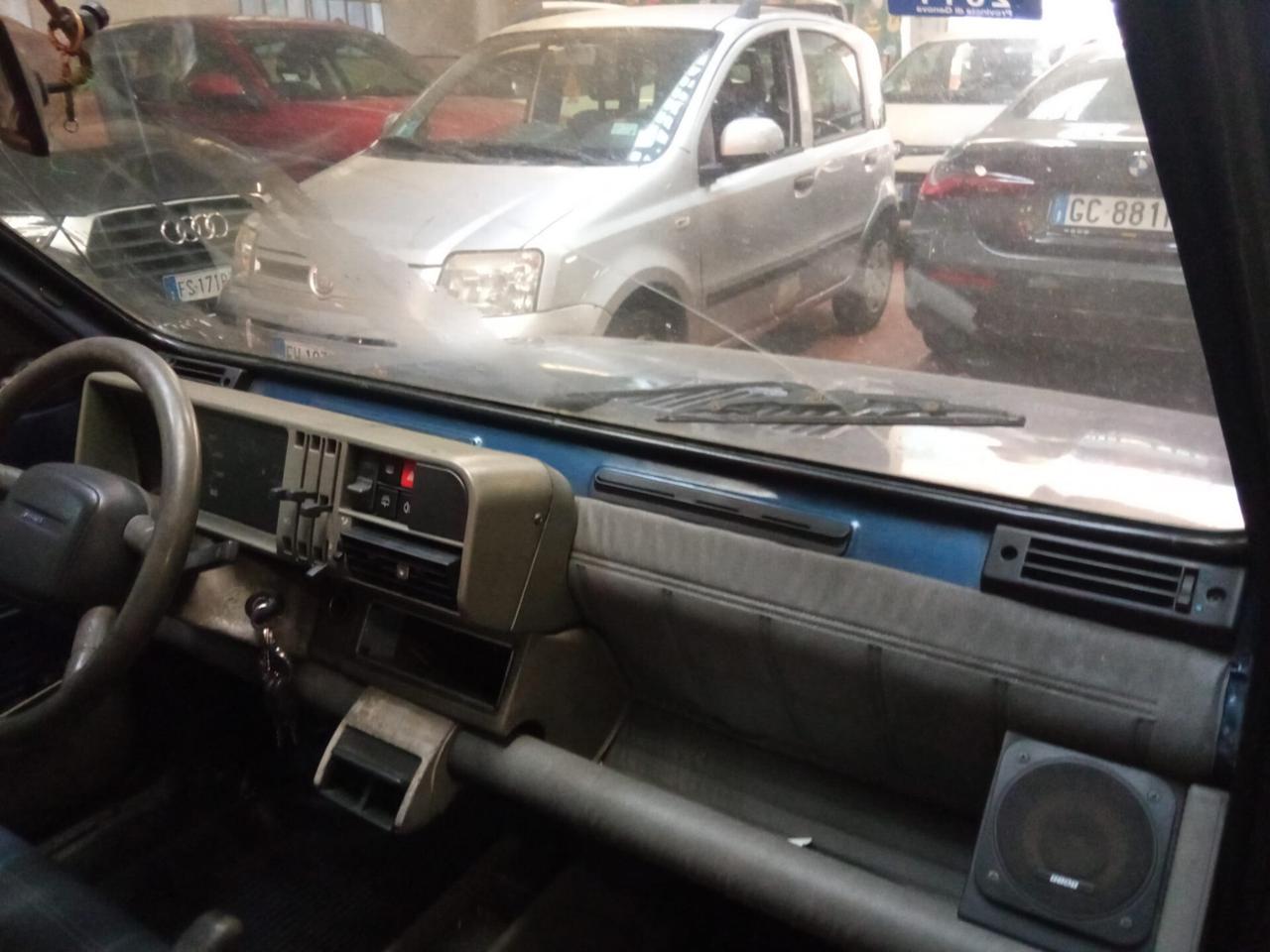 Fiat Panda 900 i.e. cat Jolly