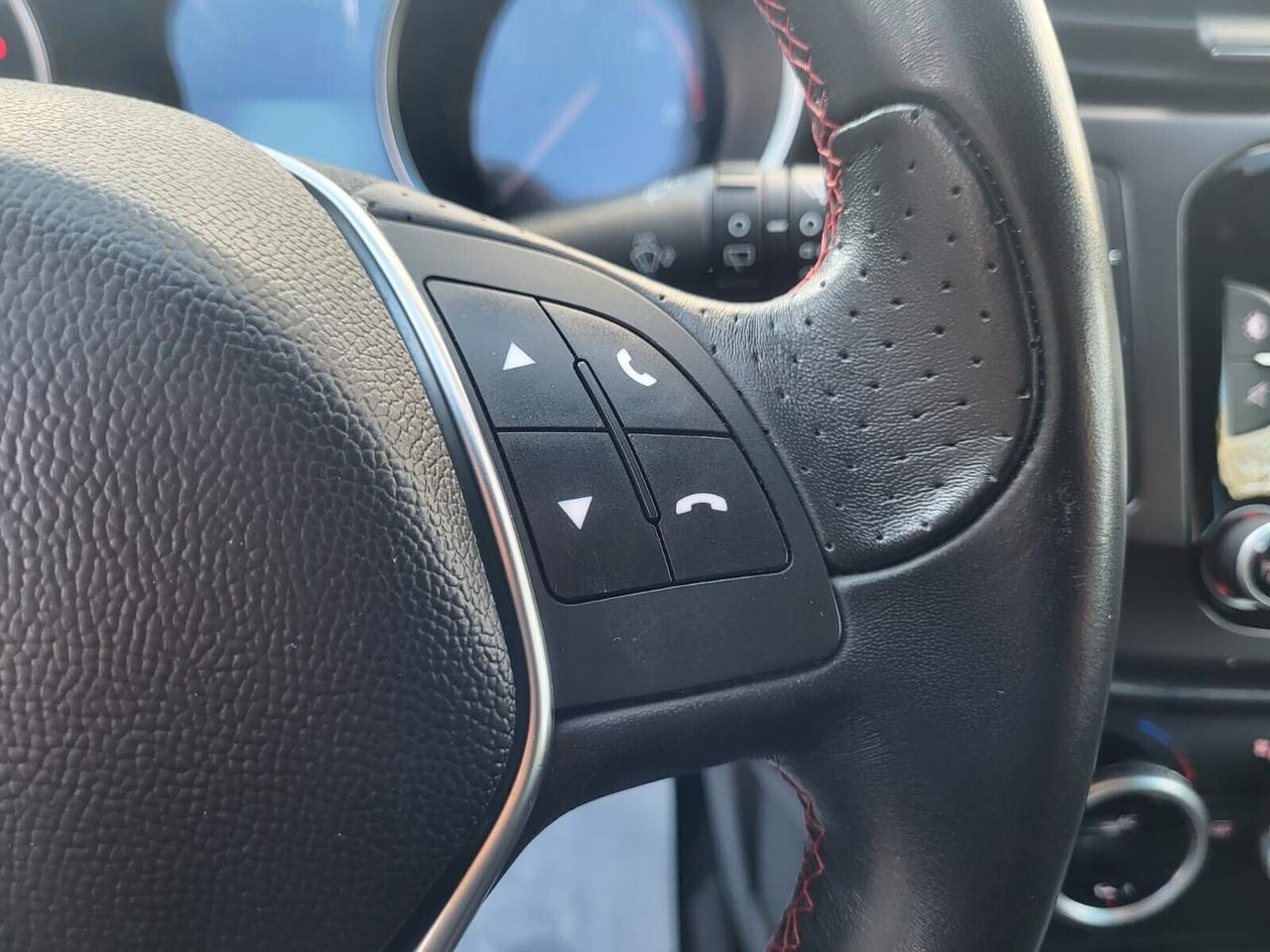 Alfa Romeo Giulietta 1.6 JTDm 120 CV Veloce Carbon Look