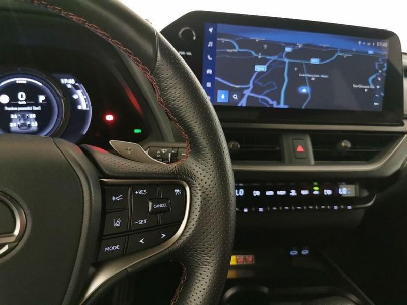Lexus UX 250h 2.0 F Sport 4wd cvt