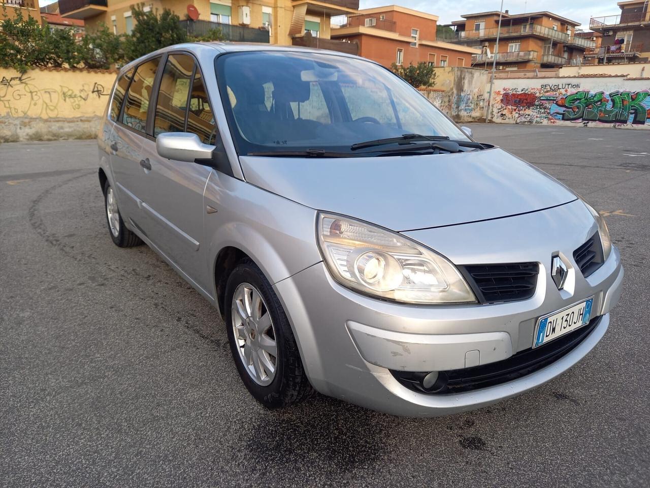 Renault Grand Scenic 1.9 dCi 130cv 7 Posti