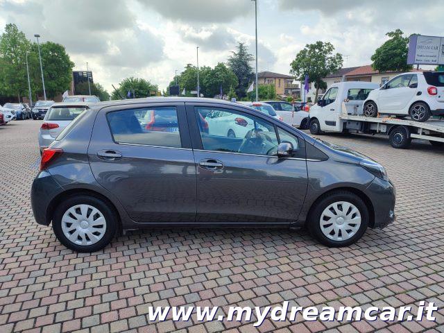 TOYOTA Yaris 1.0 5 porte Active