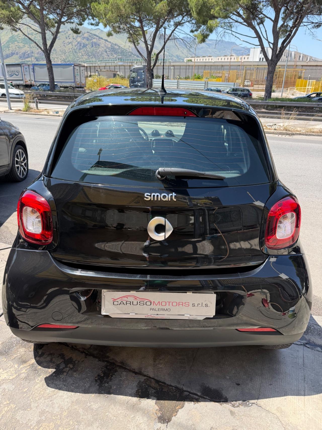 Smart ForFour 70 1.0 Passion