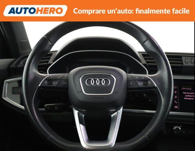AUDI Q3 40 TFSI quattro S tronic Business Advanced