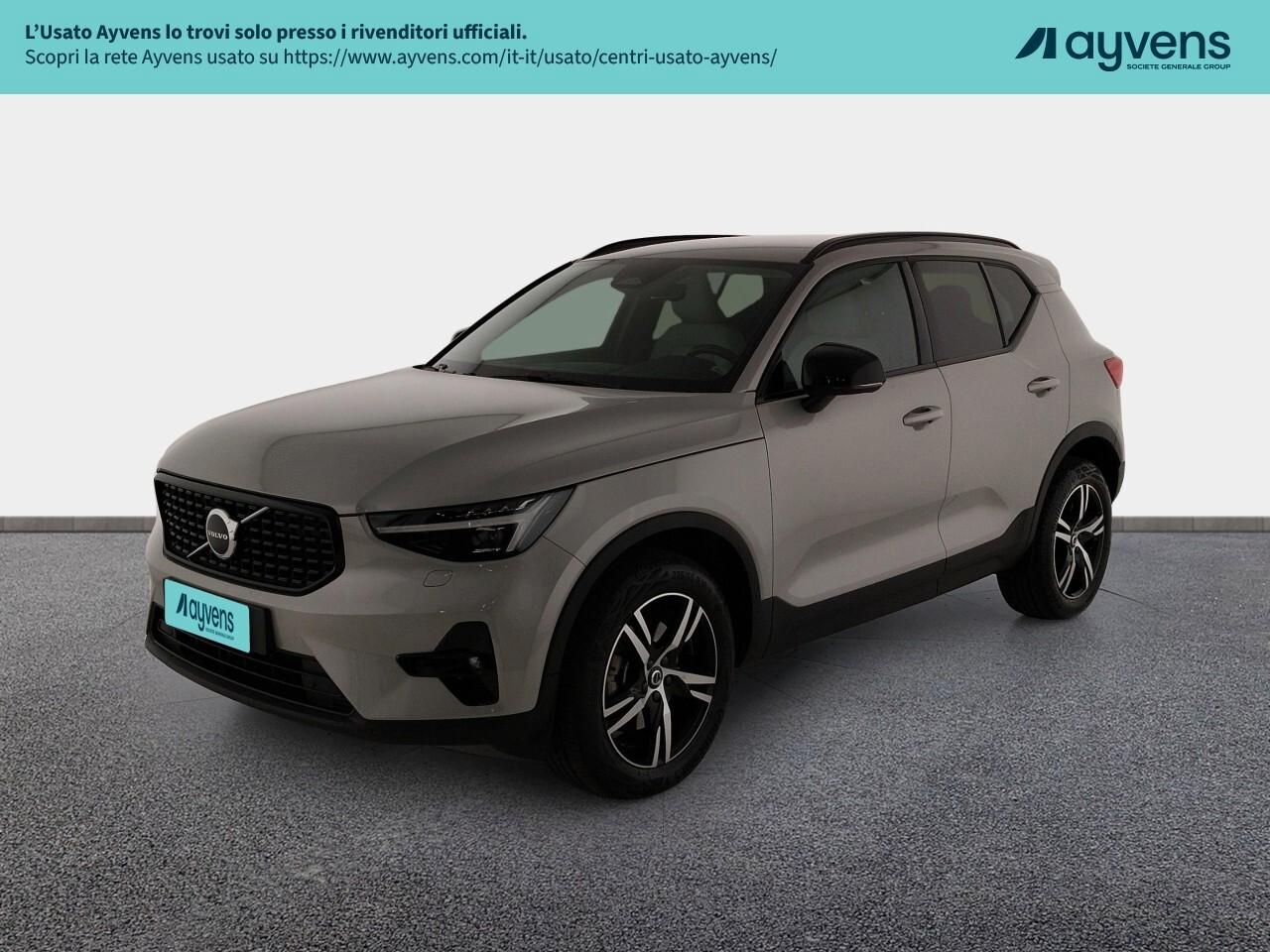 Volvo XC40 B3 automatico Plus Dark 163cv