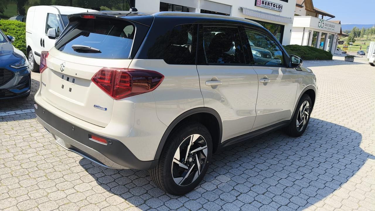 SUZUKI VITARA 1.4 IBRIDA ALLGRIP 4X4 MANUALE BICOLORE
