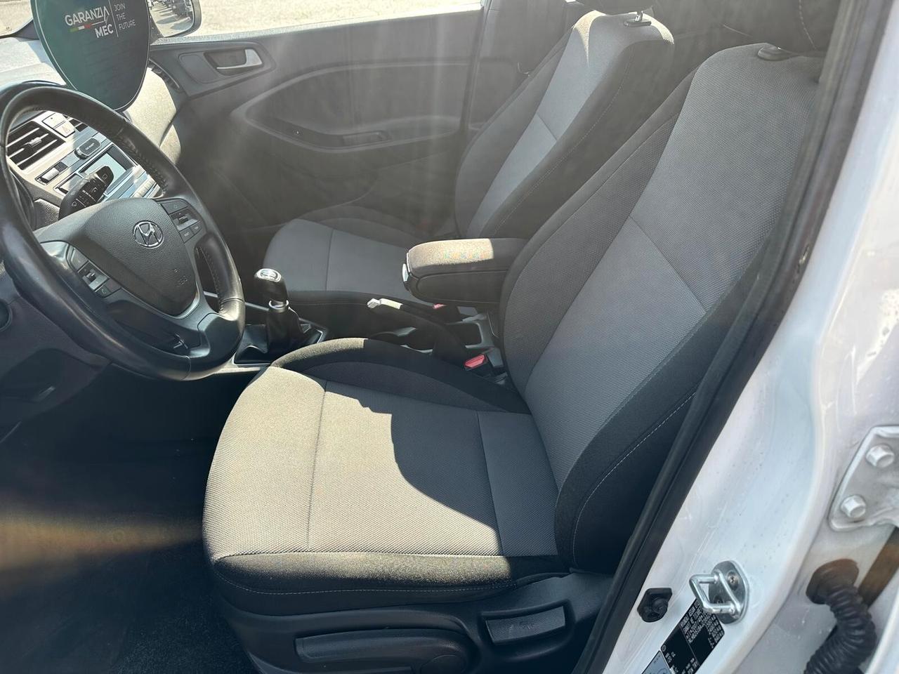 Hyundai i20 1.2 84 CV 5 porte Econext Comfort