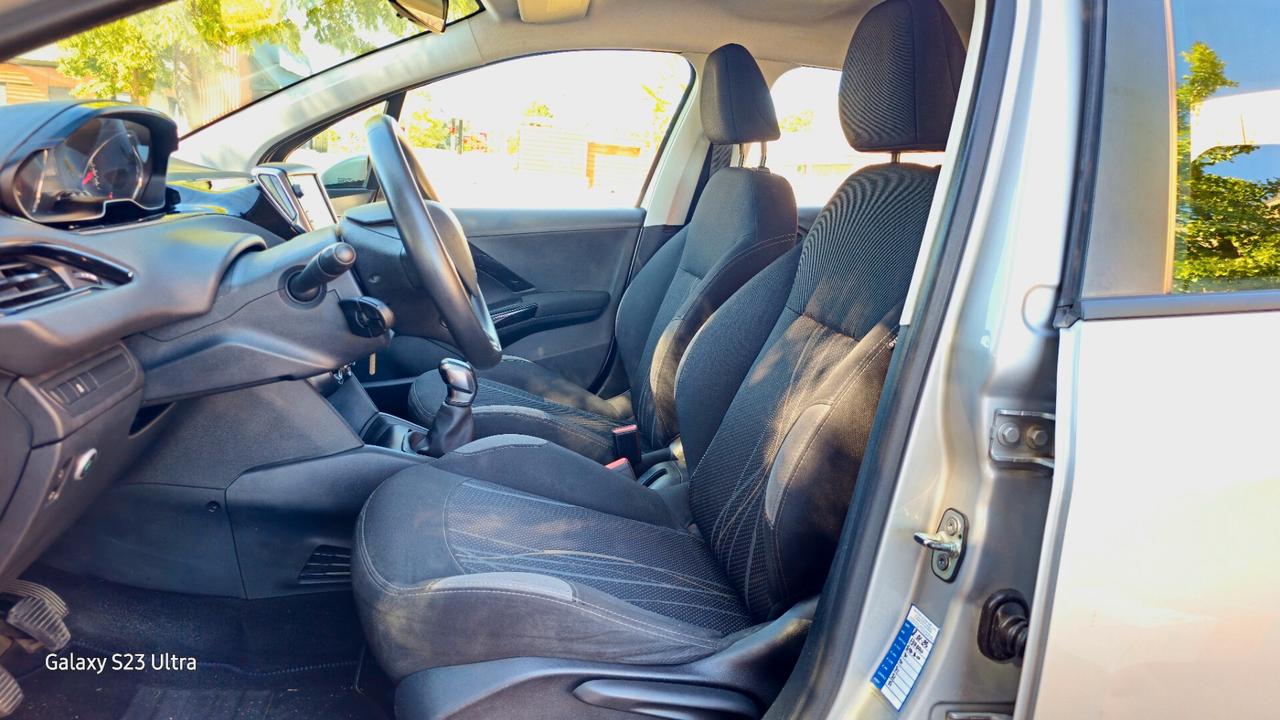 Peugeot 208 full optional Metano garantita 12 mesi