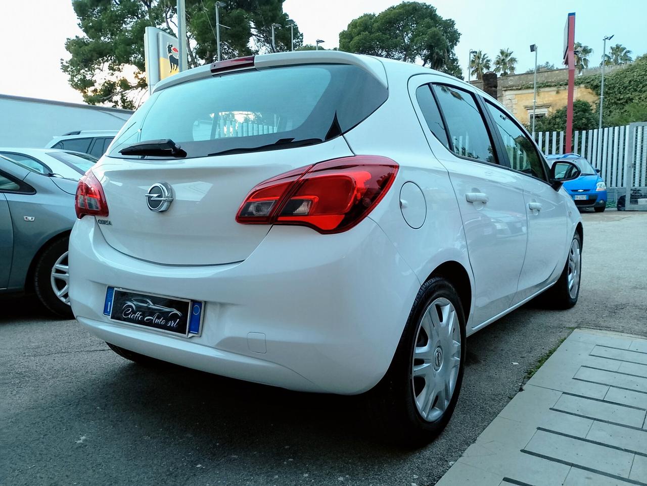 Opel Corsa 1.2 5 porte Advance