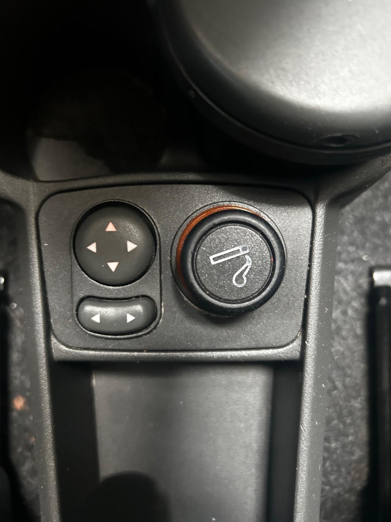 Fiat Panda 1200 active neopatentati ben accessoriata